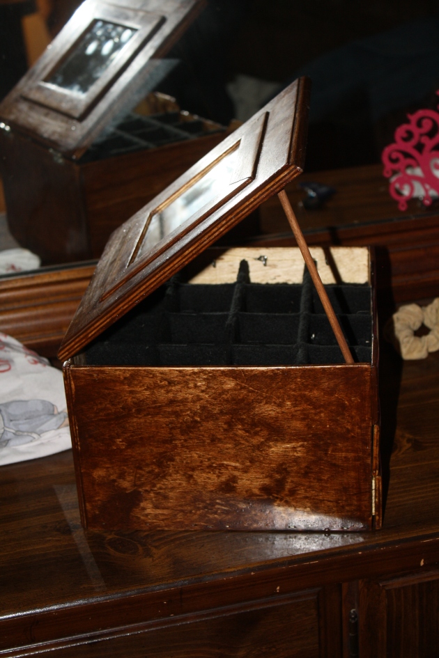 woodworking projects jewelry box